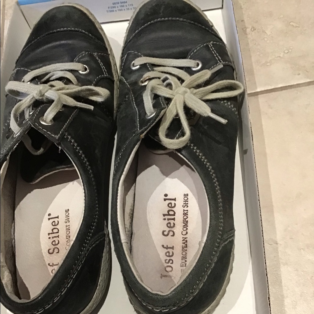 Josef Seidel shoes